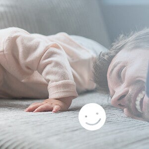 Baby activities_04_EXPLORE_Switch off screens and play