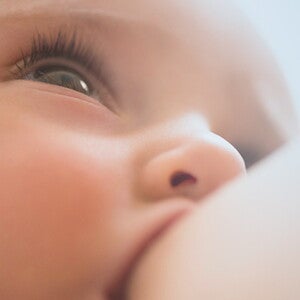 Breastfeeding for beginners Get a good latch 