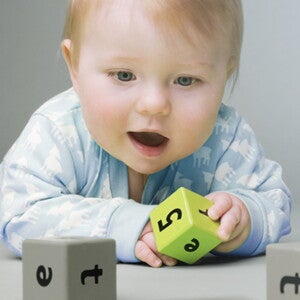 Your baby’s hunger and fullness signs_08_ACT_What’s your responsive feeding IQ