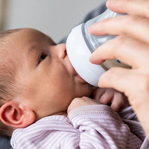 Bottle-feeding tips